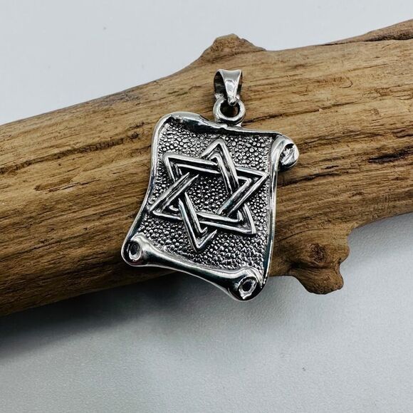 Sterling Silver Hebrew Star of David Pendant - Picture 1 of 6